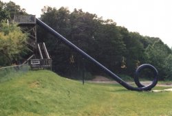 loop_waterslide_176.jpg