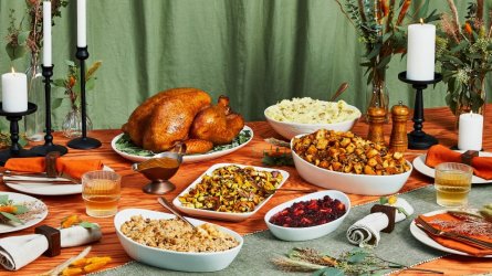 hello-fresh-thanksgiving-box-H-P.jpg