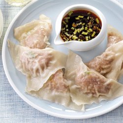 Steamed-Turkey-Dumplings_exps139036_THHC2377559B12_07_6bC_RMS-4.jpg