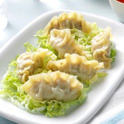 Healthy-Steamed-Dumplings_exps168428_HCK133243B09_20_4bC_RMS-3764187870.jpg