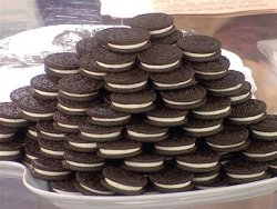 8C9394930-tdy-oreos-131016.blocks_desktop_large.jpg