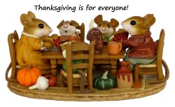 Thanksgiving Table.jpg
