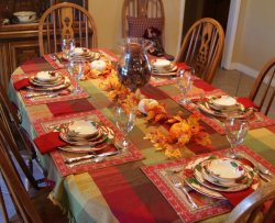 homemade-thanksgiving-decorations-library-dining.jpg