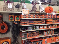 Big-Lots-Halloween.jpg