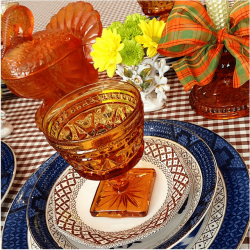 laurie-byrne-lboriginals-blue-brown-amber-vintage-turkey-glass-thanksgiving.png