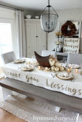 4602b6e57dc5e9dc0a8599bf1358053a--thanksgiving-cornucopia-thanksgiving-decorations.jpg
