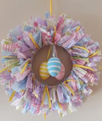 b4f1530791b6491ab76c74a20a3fc898--easter-rag-wreath-rag-wreaths-ideas.jpg