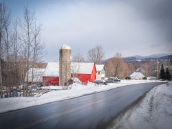 Barn-in-Vermont.jpg