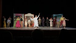 Elizabeth_MusicMan2.jpg