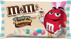 gallery-1455660047-delish-mms-easter-sundae.png