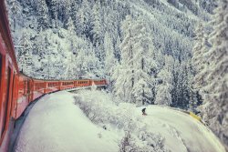 Train-in-Winter.jpg