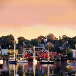 lunenburg in fall.jpg