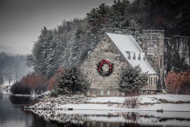 Snow+Church.jpg
