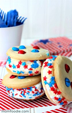 patriotic-ice-cream-sandwich-recipe.jpg