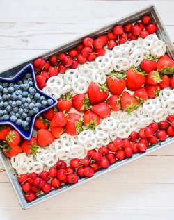 american-flag-party-tray-blog-2.jpg