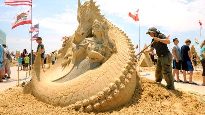 http _cdn.cnn.com_cnnnext_dam_assets_130625171912-sand-atlantic-city-singles-amazons-pet.jpg