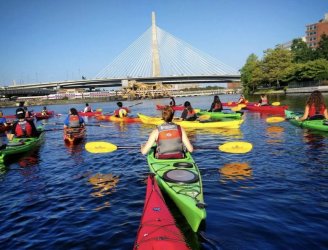 Kayaking-boston-3-780x595.jpg