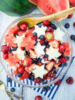 4th-of-July-Fruit-Salad-5.jpg