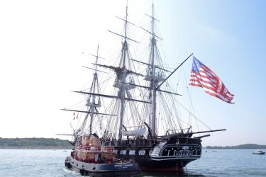 USS-Constitution-1800.jpg