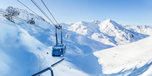 urdenbahn-in-the-urdental-connection-between-arosa-and-lenzerheide.jpg