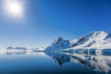 Blog-Paradise-Bay-Antarctica.jpg