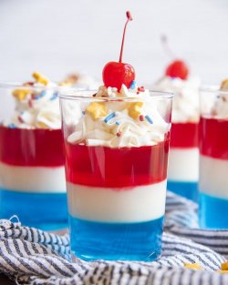 Red-White-and-Blue-Jello-Cups-5.jpg