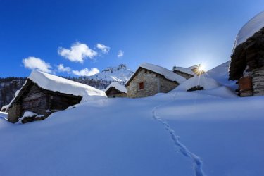 alpine-village-lendine-winter-olmo-valle-spluga-19360514.jpg