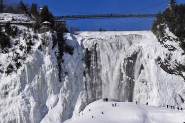 06_FrozenWaterfalls__MontmorencyFalls_shutterstock_1325379287.jpg