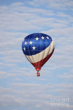 patriotic-hot-air-balloon-carol-groenen.jpg