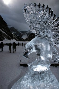 ice-sculpture-1392752.jpg