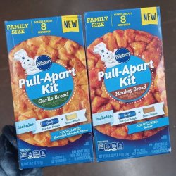 pillsbury-pull-apart-kit-garlic-and-monkey-bread-1624456002.jpg