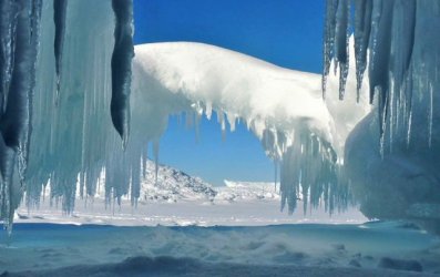 ATCTW021519.besticebottom.1240.jpg