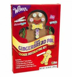 bee-giant-gingerbread-pal-cookie-decorating-kit__97071.1576034462.jpg