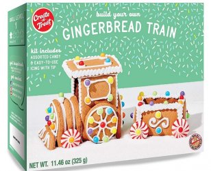 gingerbread-train-kit-2020.jpg