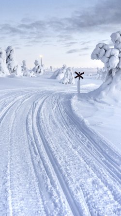Lapland_region_Finland_511757_1080x1920.jpg