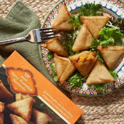 Trader-Joes-Pumpkin-Samosas.jpg