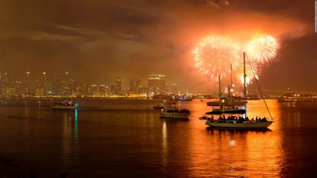 210628164720-02-july-fourth-fireworks-full-169.jpg