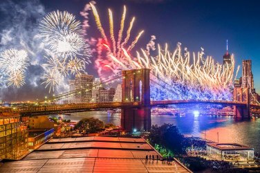fr macysfourthofjulyfireworks.jpg