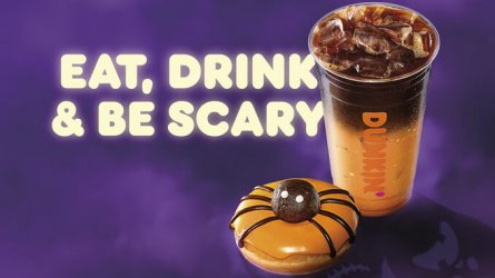 Dunkin-Introduces-New-Peanut-Butter-Cup-Macchiato-Brings-Back-Spider-Donut-678x381.jpg