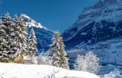 cameron-switzerland-christmas-07-640x409.jpg
