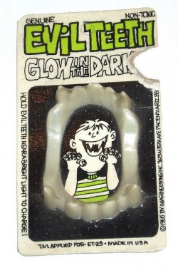 evilteeth.jpg