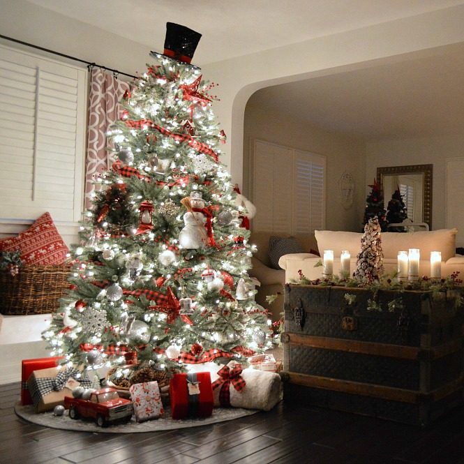 Merry-Christmas-Nights-Tour.jpg