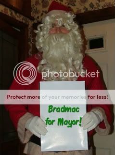 SantaBradmac.jpg