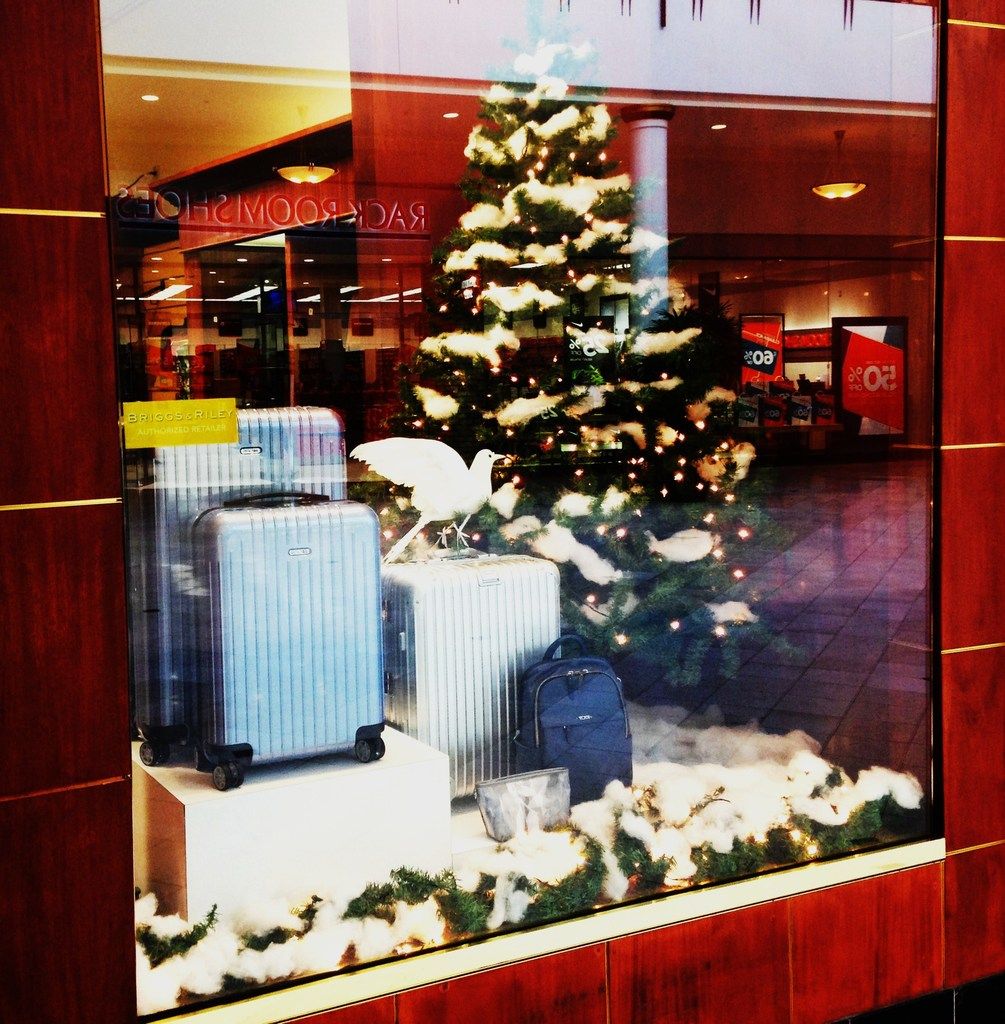 Storefront%201_zpsmdowrejz.jpg