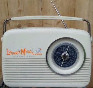 luxuriamusic.com