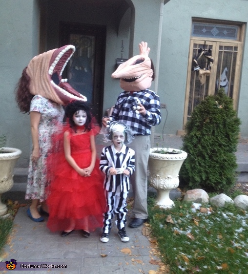 beetlejuice_family2.jpg