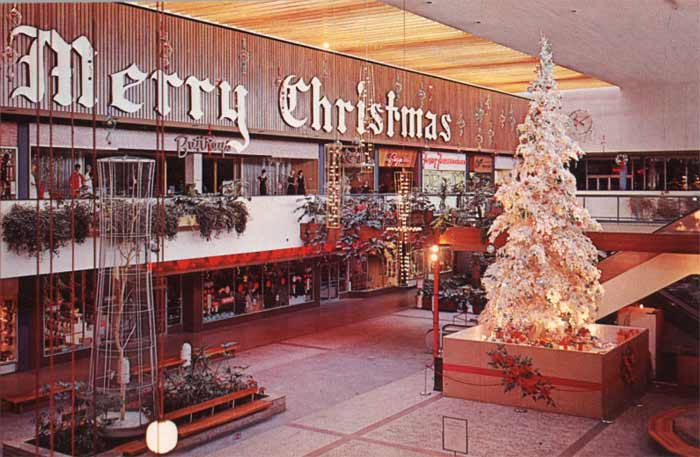 Christmas shopping at the Mall